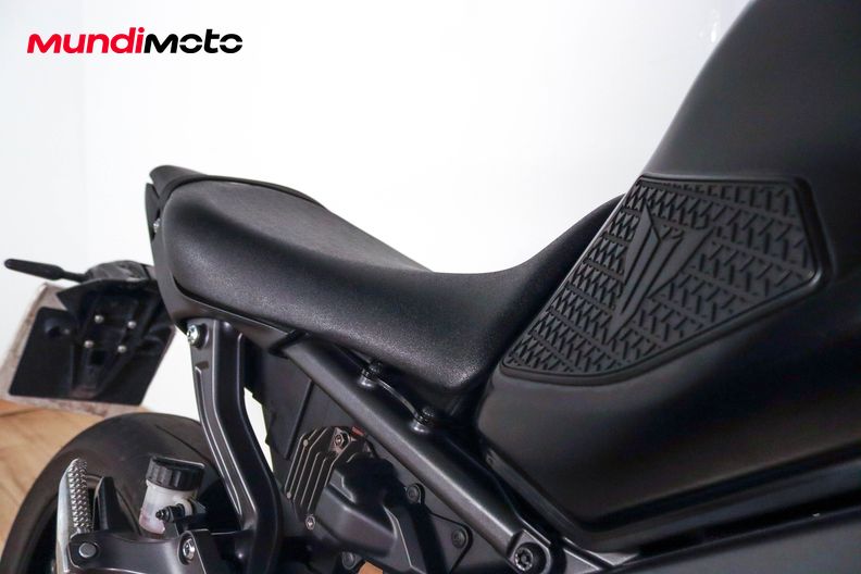 Motorbike image 13