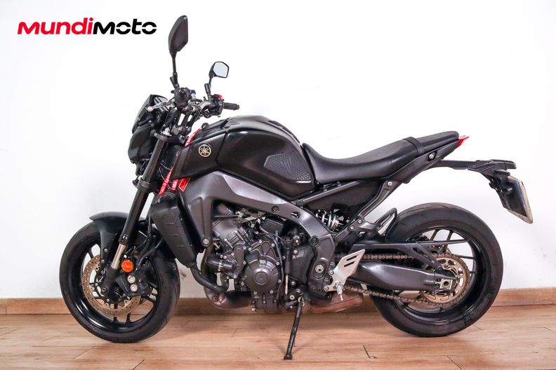 Motorbike image 5