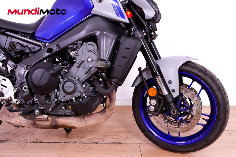 Motorbike image 12