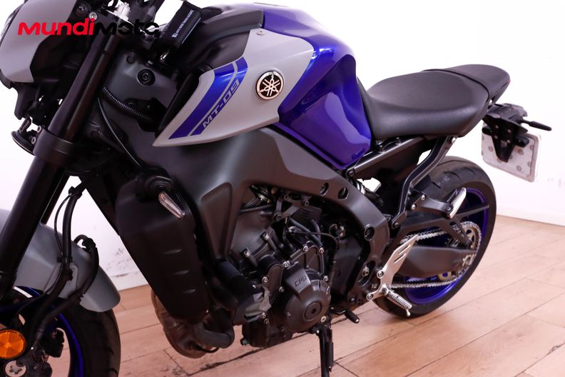 Motorbike image 8