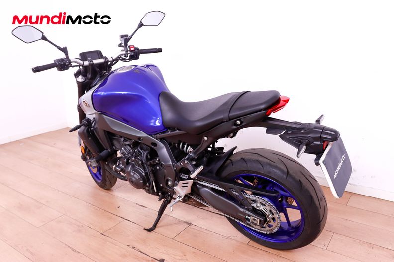Motorbike image 6