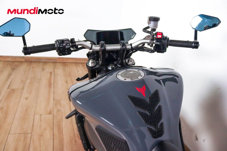 Motorbike image 10