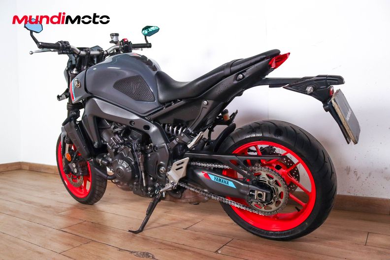Motorbike image 6