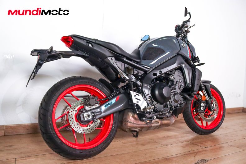 Motorbike image 2