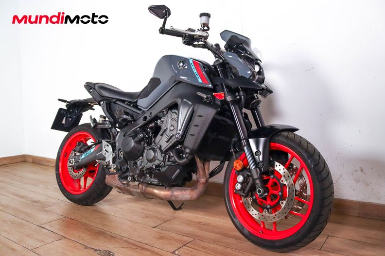 Motorbike image 1