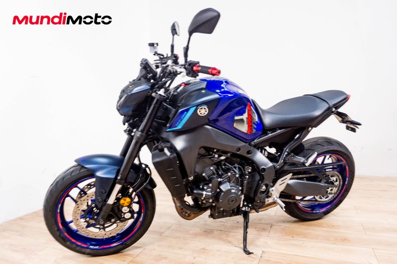Motorbike image 6