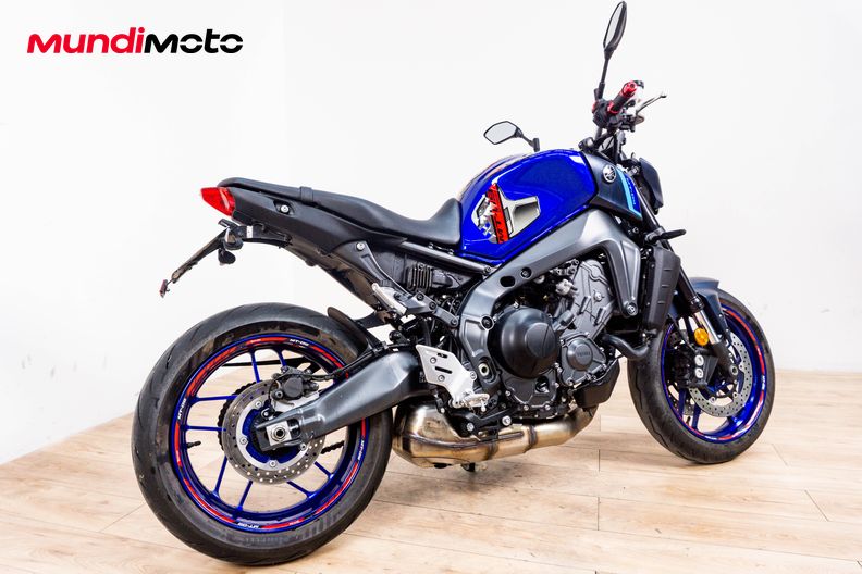 Motorbike image 2