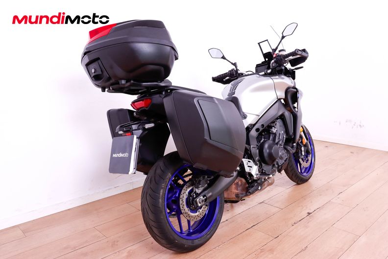 Motorbike image 2