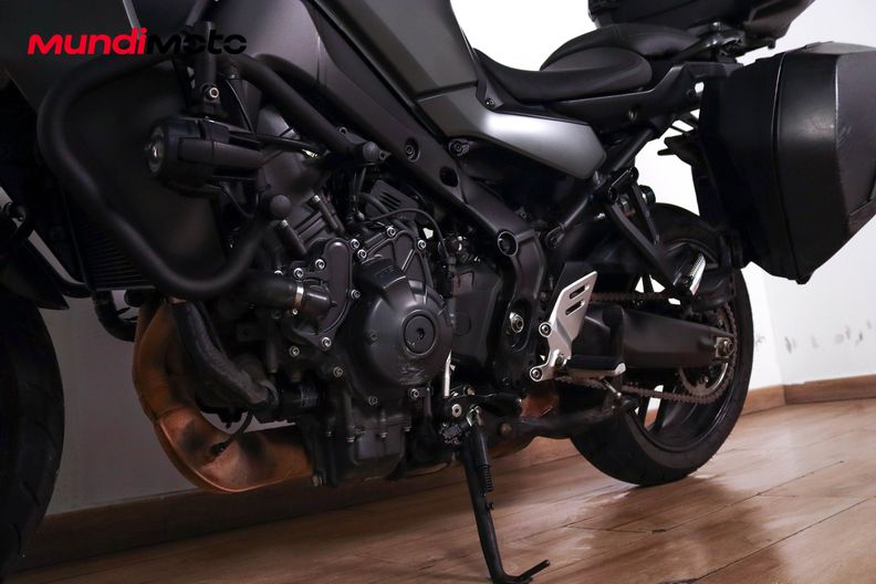 Motorbike image 8