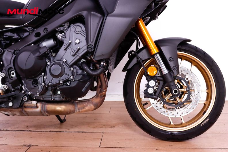Motorbike image 12