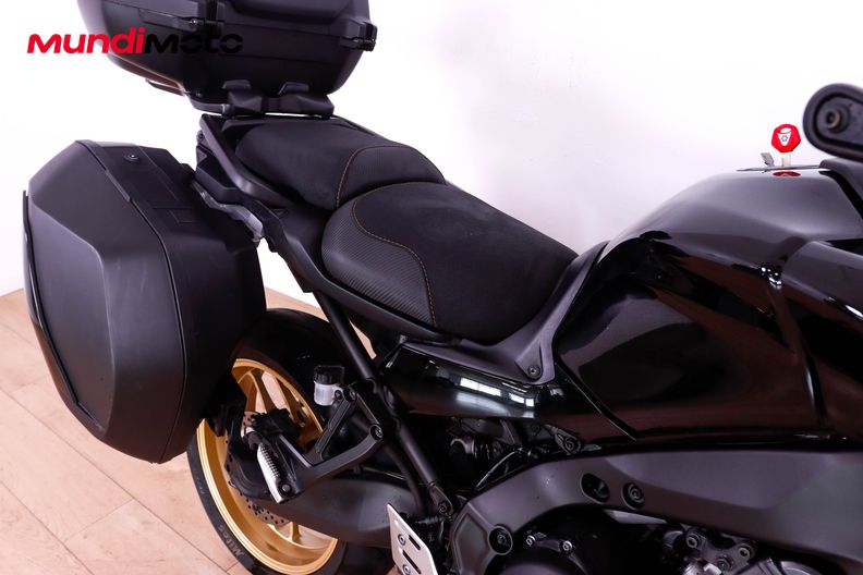 Motorbike image 13