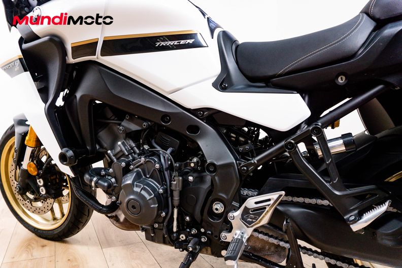 Motorbike image 8