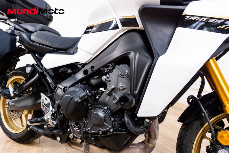 Motorbike image 4