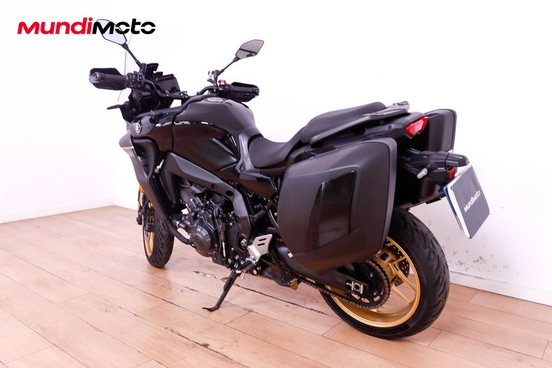 Motorbike image 6
