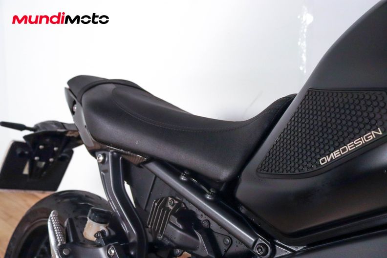 Motorbike image 13