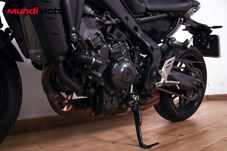 Motorbike image 8