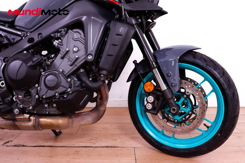 Motorbike image 12
