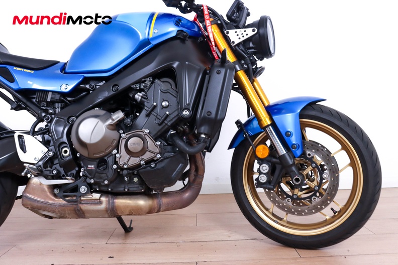 Motorbike image 12