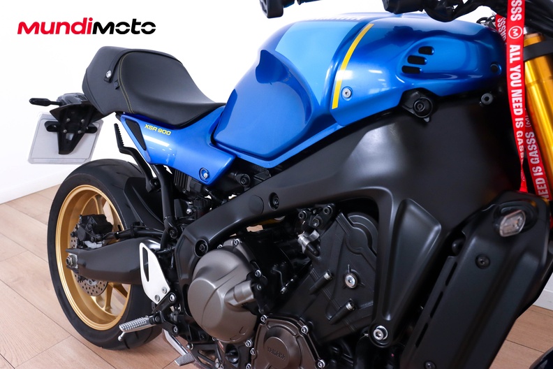 Motorbike image 13