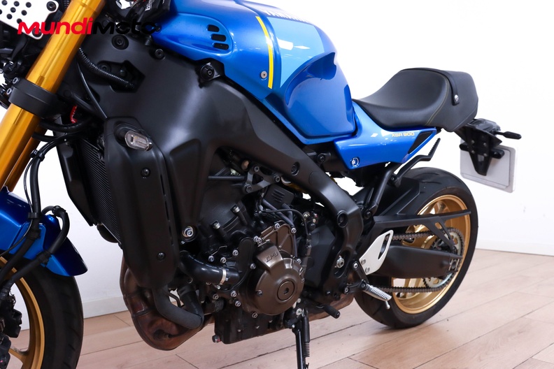 Motorbike image 8