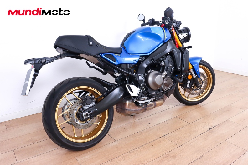 Motorbike image 2