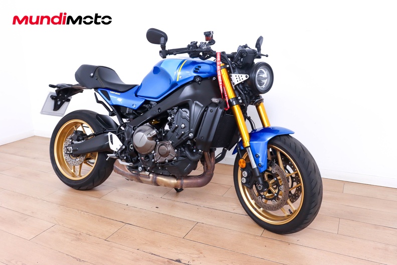 Motorbike image 1