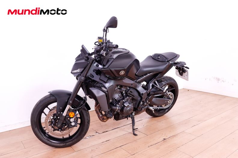 Motorbike image 7