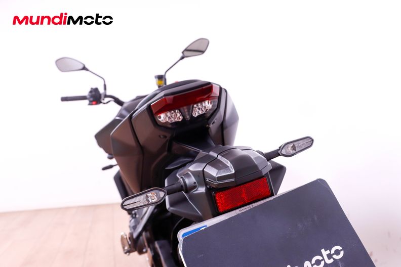 Motorbike image 9