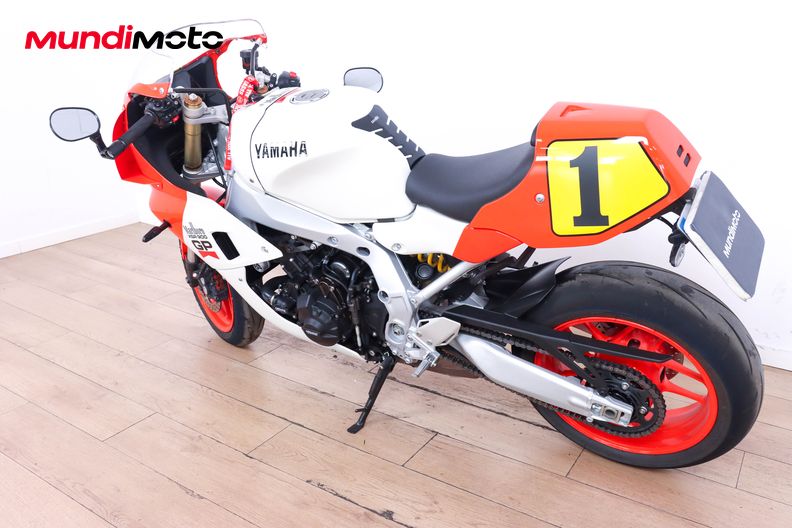 Motorbike image 6