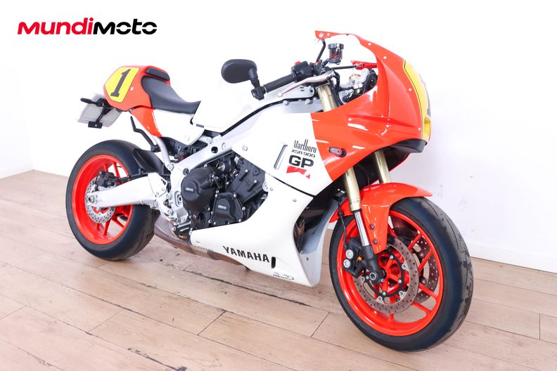 Motorbike image 1