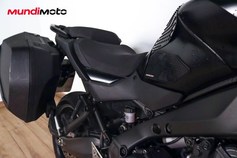 Motorbike image 13