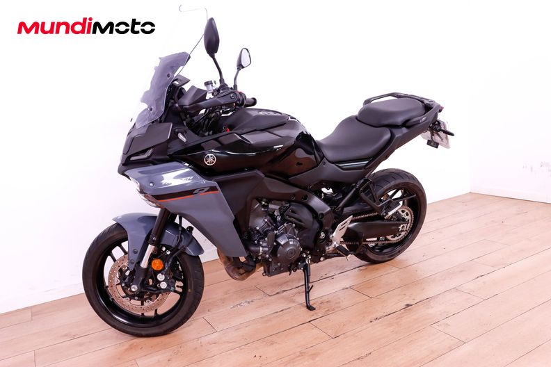 Motorbike image 7