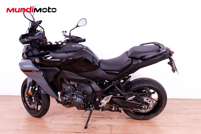 Motorbike image 5