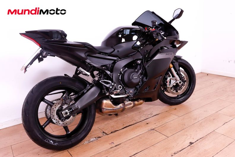 Motorbike image 2