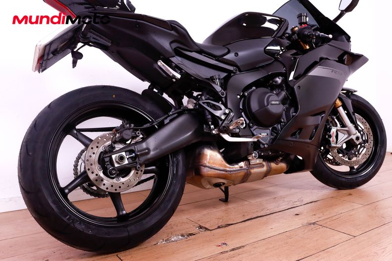 Motorbike image 3