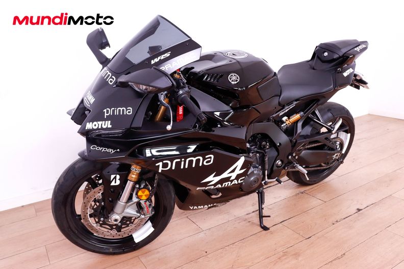 Motorbike image 7