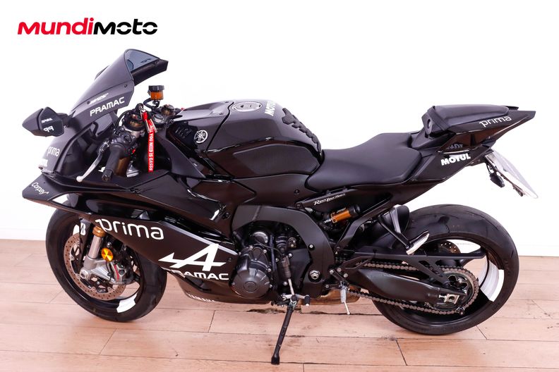 Motorbike image 5