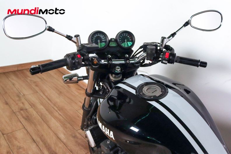 Motorbike image 10