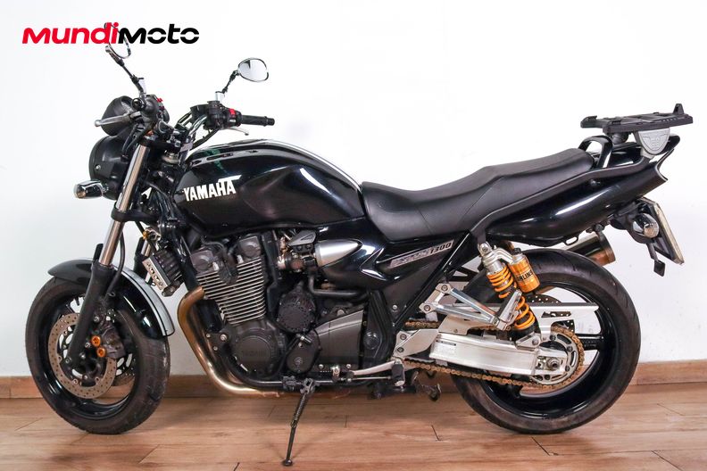 Motorbike image 5