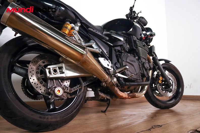 Motorbike image 3