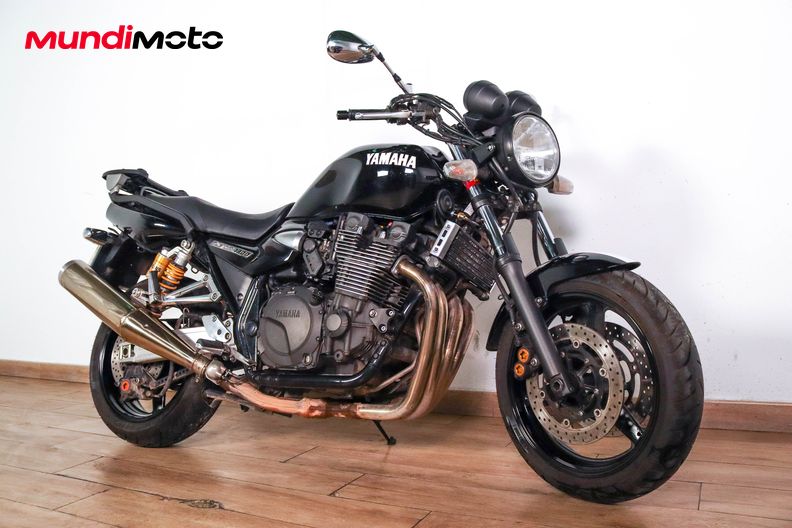 Motorbike image 1