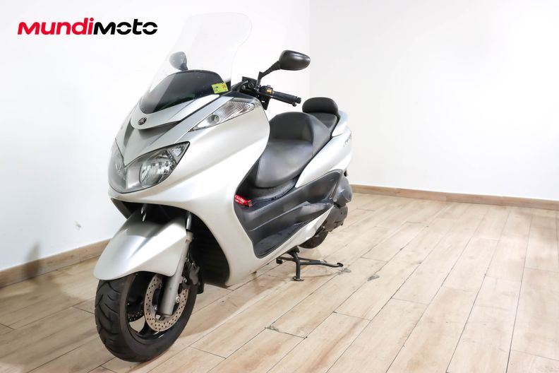 Motorbike image 7
