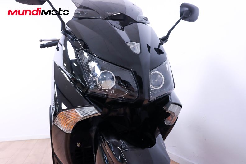 Motorbike image 4