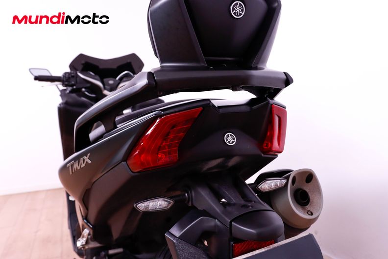 Motorbike image 9
