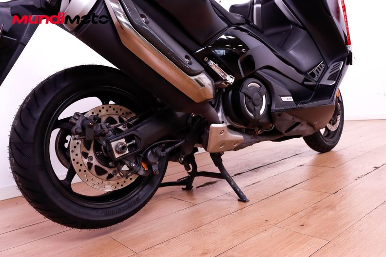 Motorbike image 3
