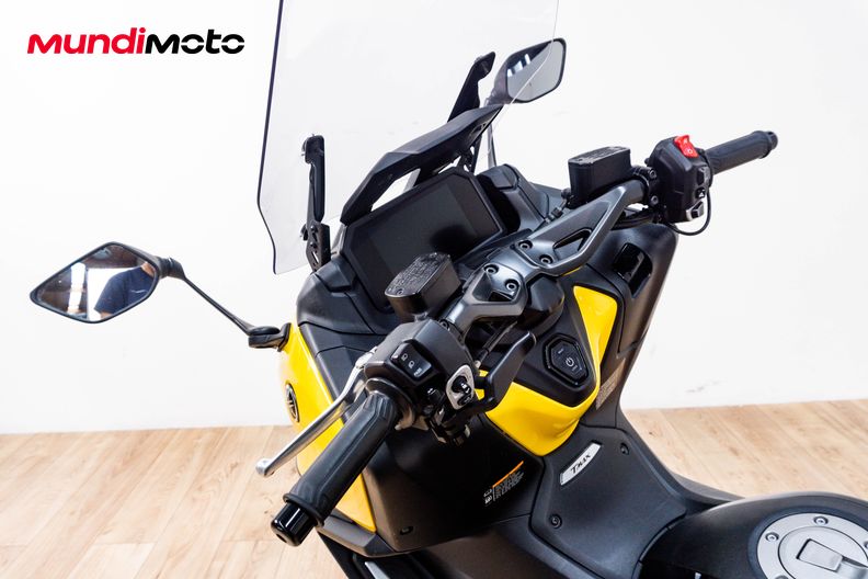 Motorbike image 10