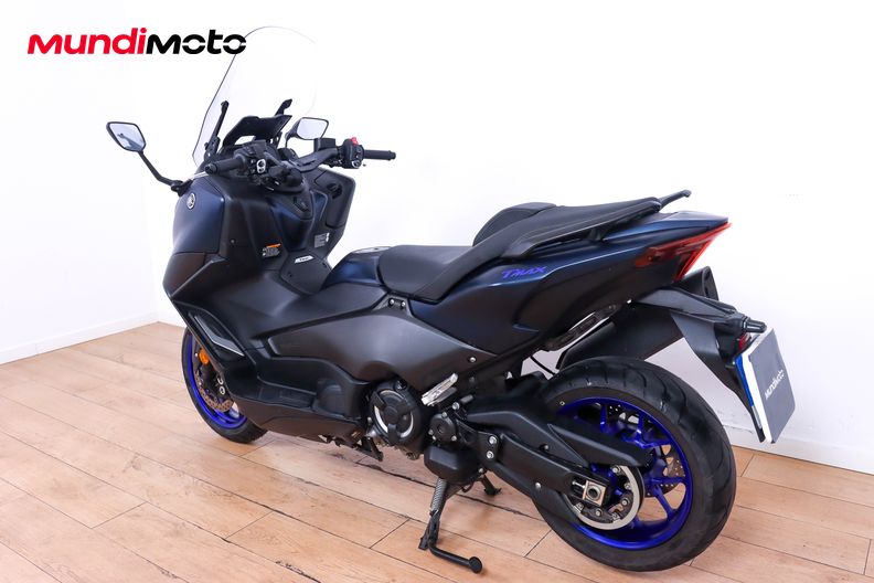 Motorbike image 6