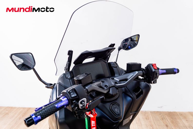 Motorbike image 10