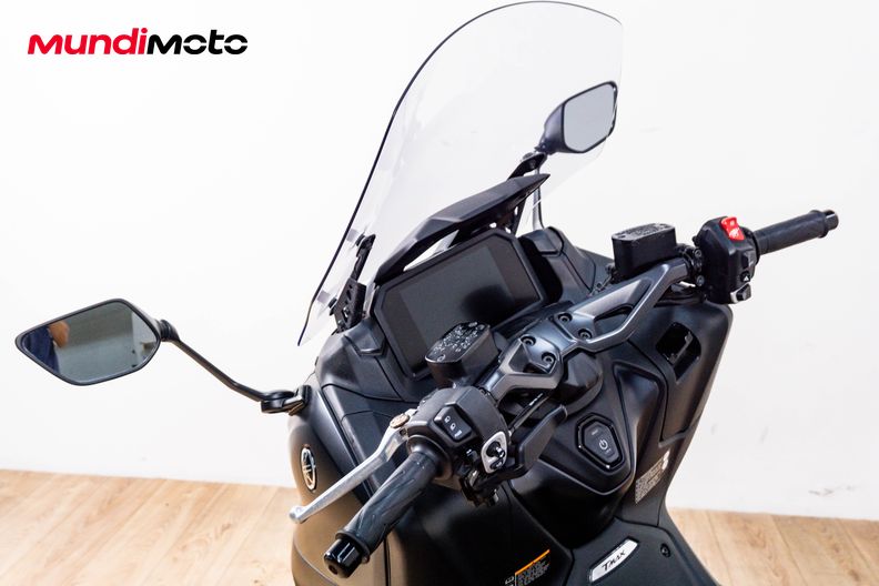 Motorbike image 10