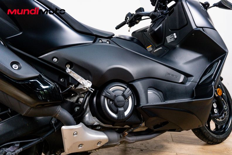 Motorbike image 3